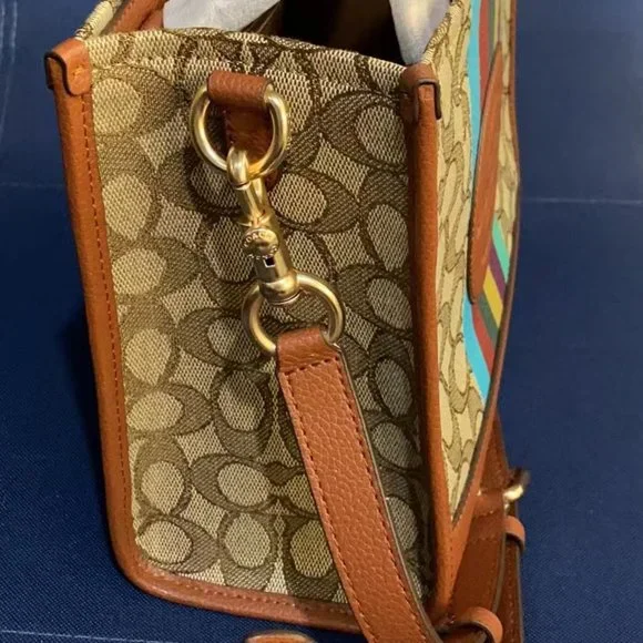 Coach Dempsey 22 Tote bag - Picture 3 of 7